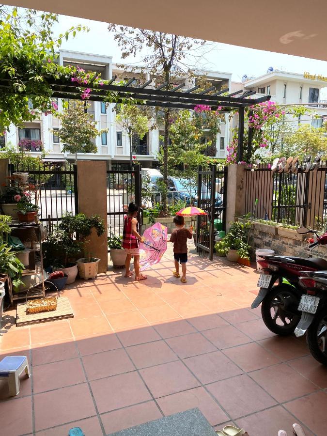 E12 Greenbay Village ฮาลอง ภายนอก รูปภาพ